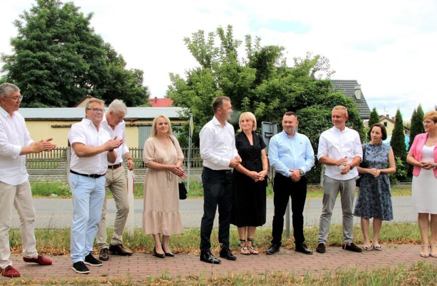 Budowa ronda w Żdżarach