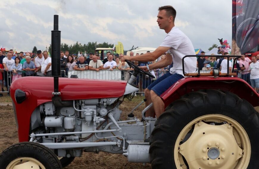 VIII Zlot Starych Traktorów na Mazowszu