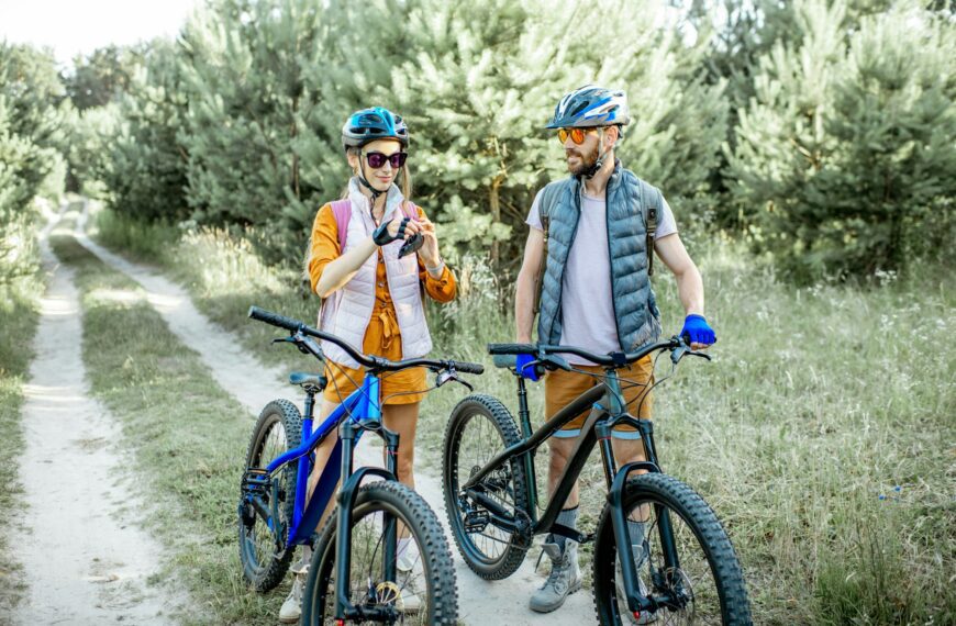 Young couple traveling with bicycles