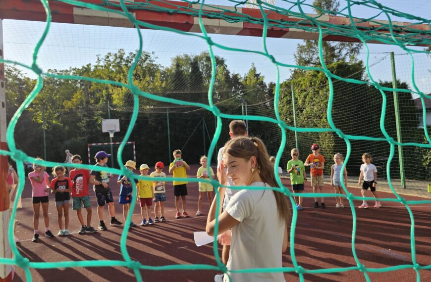 Festyn. Pożegnanie Lata w Opaczy-Kolonii