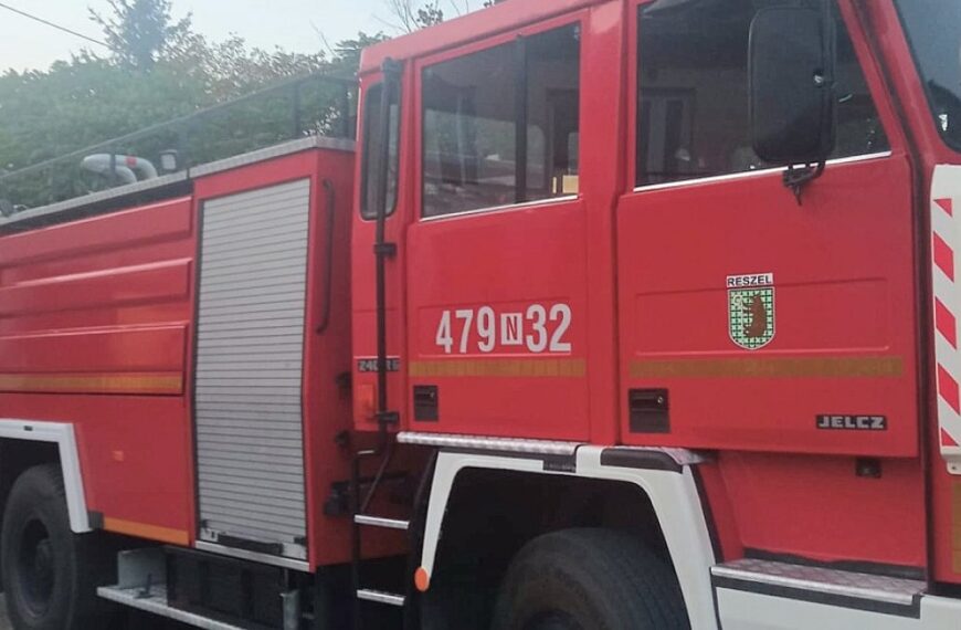 Wóz bojowy dla strażaków z Gostomii
