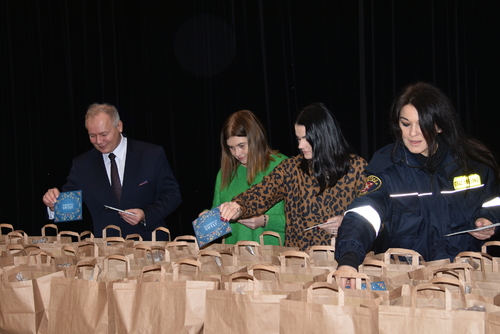 Świąteczna pomoc prosto z serca Gminy Łomianki!