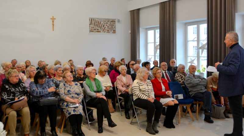 Reaktywacja Uniwersytetu III Wieku