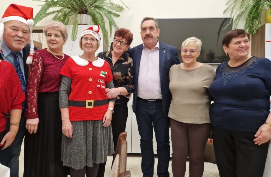Spotkania Opłatkowe w Klubach Senior+ w Prostyni i w Małkini Górnej