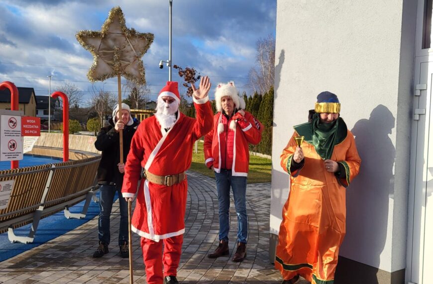 NIEZAPOMNIANE MIKOŁAJKI W PARKU W GRANICACH