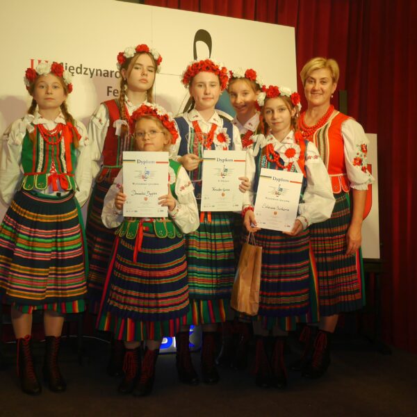 Radosne Nutki oczarowały Kielce podczas Jarmarku Bożonarodzeniowego!