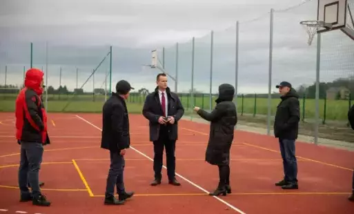 Odbiór boiska wielofunkcyjnego w Dębinkach