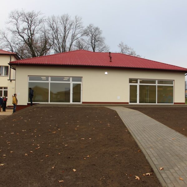 Uczniowie we Wrzeszczowie mają nowe sale