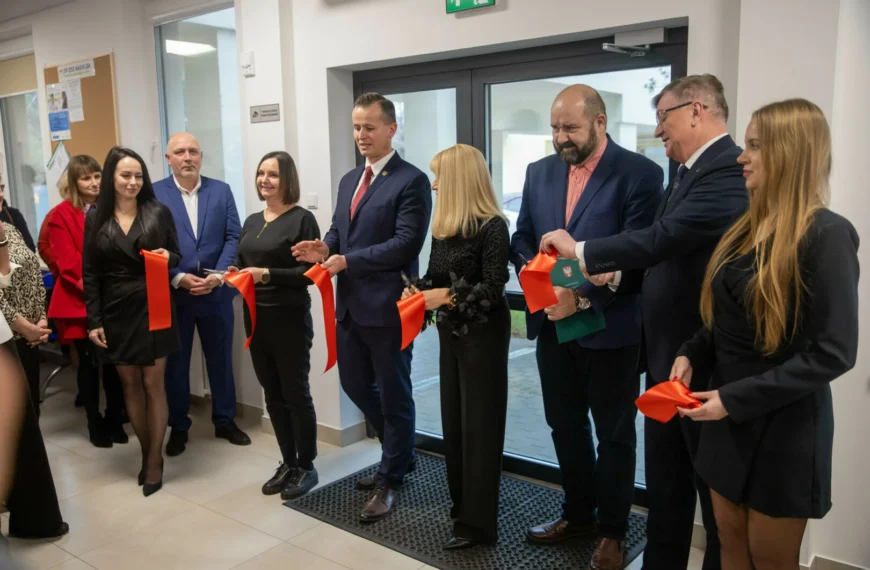 Otwarcie nowego budynku SP ZOZ w Nasielsku