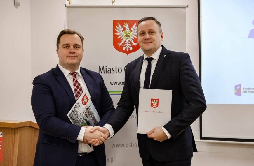 Gmina Jednorożec w dniu 30 grudnia 2024 r. podpisała porozumienia z Miastem Ostrołęka