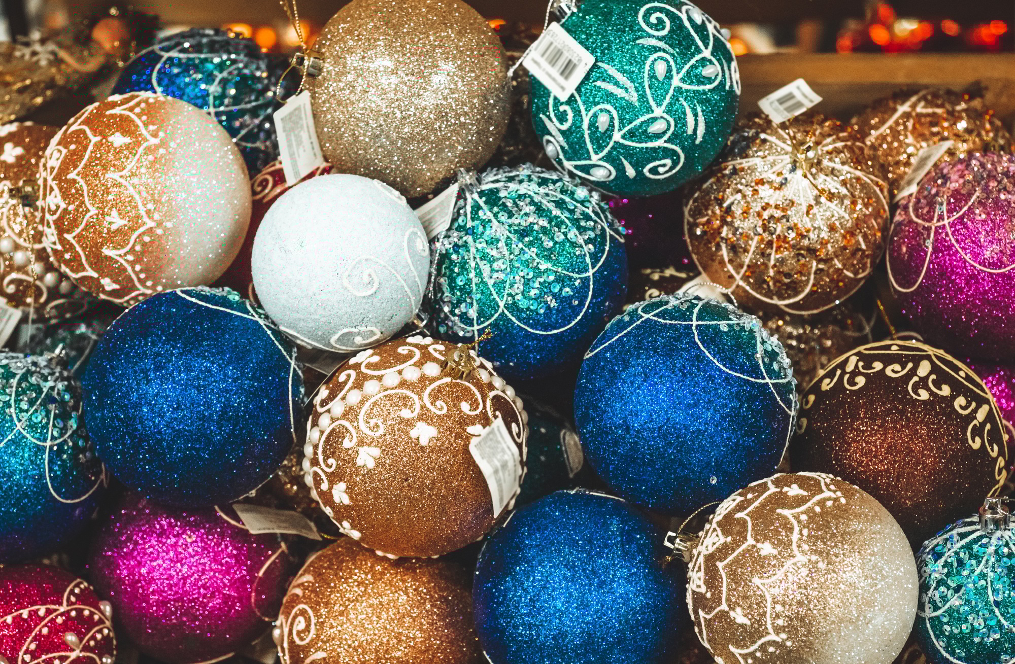 Sale of Christmas toys