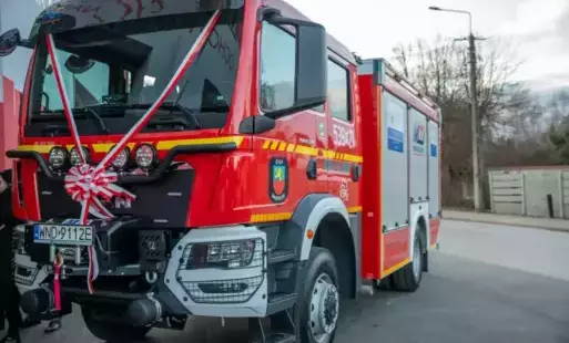 Poświęcenie wozu strażackiego w OSP Nasielsk