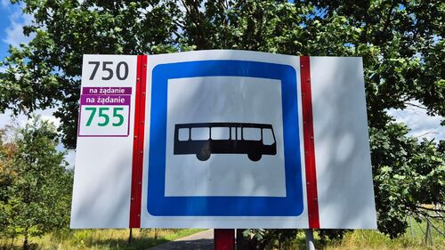 Nowe przystanki tymczasowe w rejonie ul. Rolniczej – odpowiedź na potrzeby mieszkańców