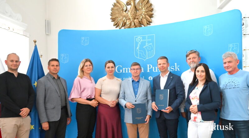 Nowy etap dla pułtuskich kanałów – podpisano umowę na realizację zadania