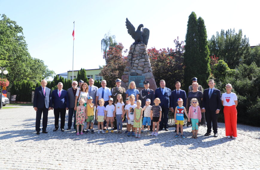 Obchody 105. rocznicy Bitwy Warszawskiej 1920 r. w gminie Nieporęt