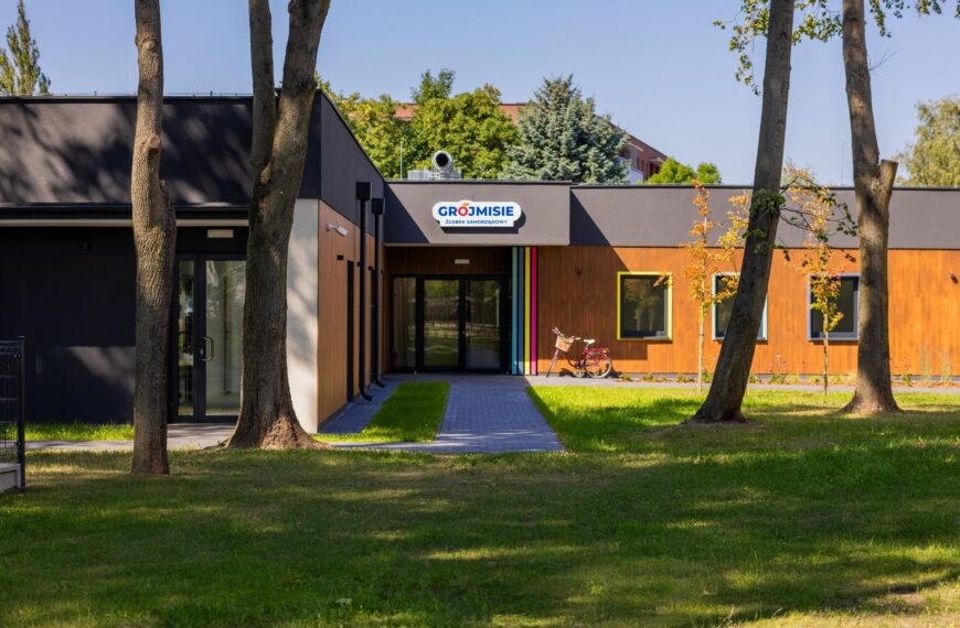 Żłobek gotowy i tętni życiem – 80 dzieci już korzysta z nowej…