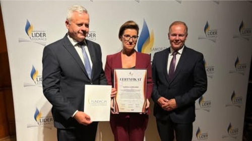 Gmina Łomianki nagrodzona tytułem „Samorządowego Lidera Edukacji 2025”!
