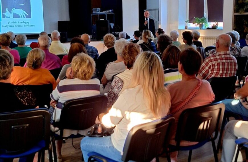 Gminny Uniwersytet Trzeciego Wieku rozpoczął siódmy rok działalności