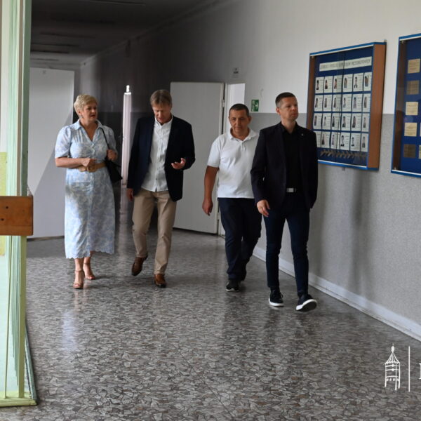 Wizytacja placówek oświatowych przed rozpoczęciem roku szkolnego 2025/2026