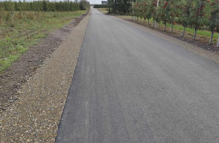 Przebudowa drogi w Nowej Długowoli zakończona