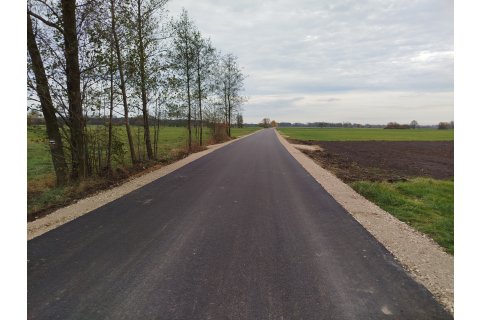Zakończono i odebrano inwestycję drogową pn. „Przebudowa drogi gminnej nr 340202W w miejscowości Sokołowo Włościańskie”