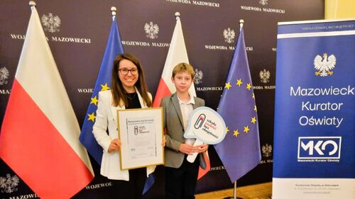 Dwie łomiankowskie szkoły z Honorowym Wyróżnieniem „Szkoła czułości bez obojętności”